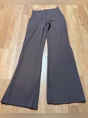 ✨ Member’s Mark Everyday Flare High Rise Yoga Pants | Brown | Size M | NWT 🖤